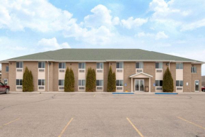 Отель Four Seasons Inn  Боттино
